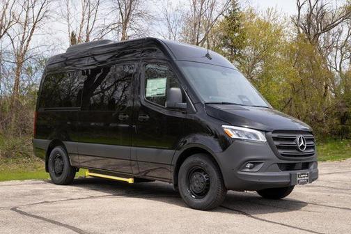 2025 Mercedes-Benz Sprinter 2500 Standard Roof