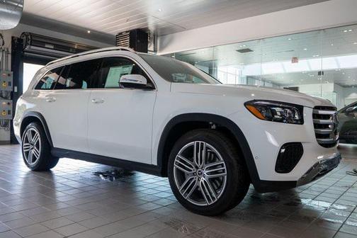 2025 Mercedes-Benz GLS 450 4MATIC