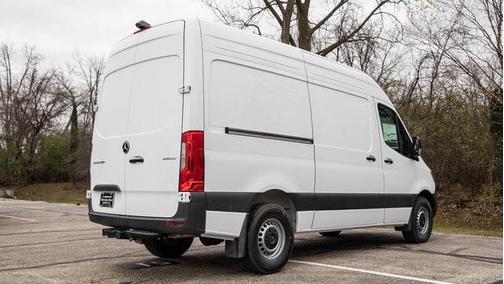 2025 Mercedes-Benz Sprinter 2500 Standard Roof