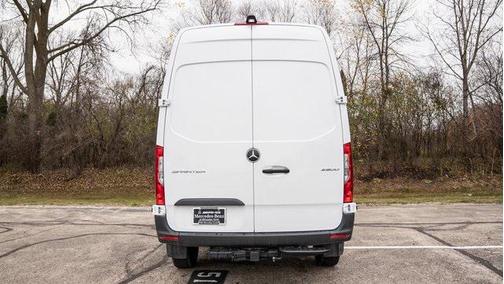 2025 Mercedes-Benz Sprinter 2500 Standard Roof