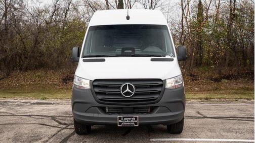 2025 Mercedes-Benz Sprinter 2500 Standard Roof