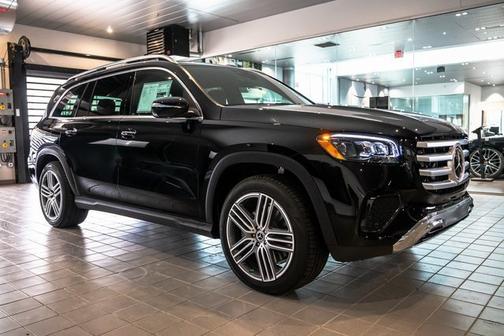 2025 Mercedes-Benz GLS 450 4MATIC