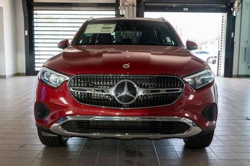 2025 Mercedes-Benz GLC 350e Base