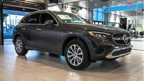 2025 Mercedes-Benz GLC 300 4MATIC