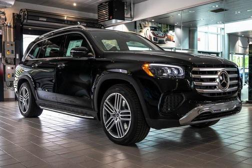 2025 Mercedes-Benz GLS 450 4MATIC