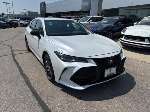 2020 Toyota Avalon Touring