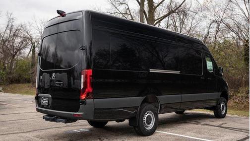2025 Mercedes-Benz Sprinter 2500 High Roof