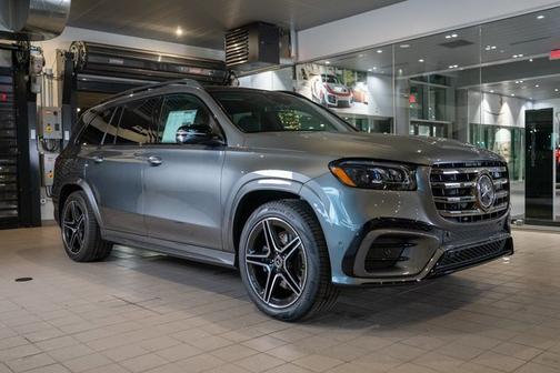 2025 Mercedes-Benz GLS 450