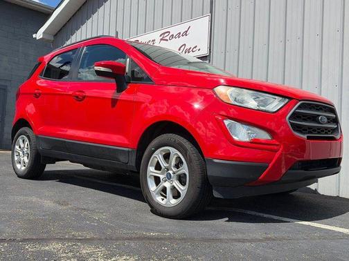 Red 2018 Ford EcoSport SE