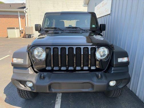 Black 2022 Jeep Wrangler Unlimited Sport