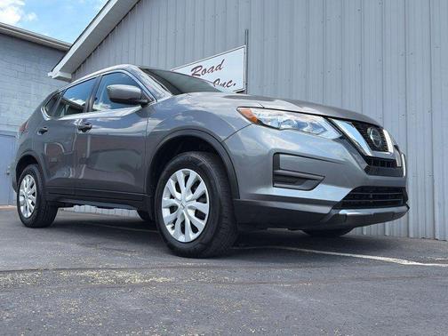 Gun Metallic 2019 Nissan Rogue S