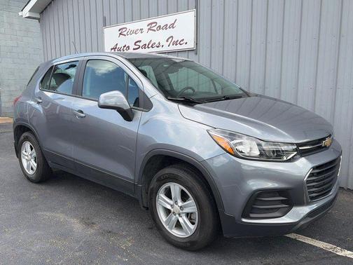 Gray 2020 Chevrolet Trax LS