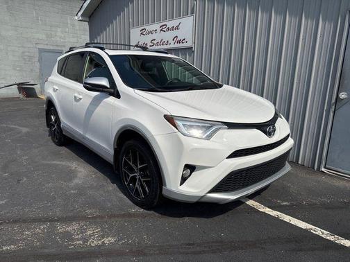 2016 Toyota RAV4 SE