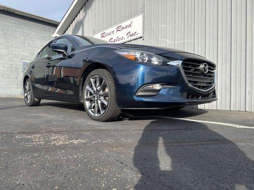 2018 Mazda Mazda3 Touring