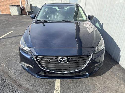 2018 Mazda Mazda3 Touring