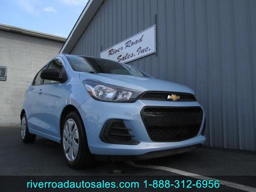 Photo 4 of 43 of 2016 Chevrolet Spark LS