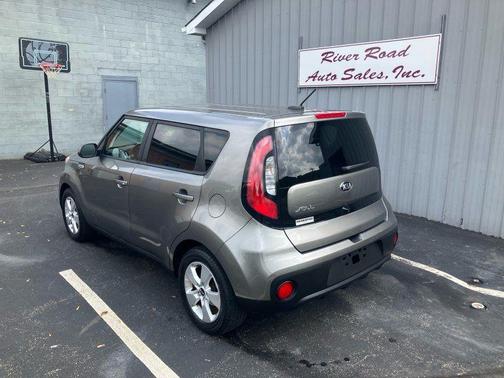 2019 Kia Soul Base