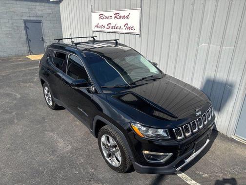 Black 2018 Jeep Compass Limited