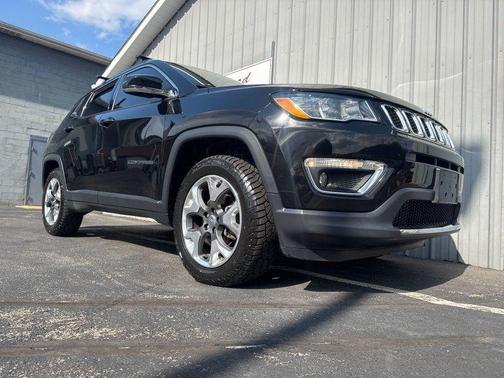 Black 2018 Jeep Compass Limited