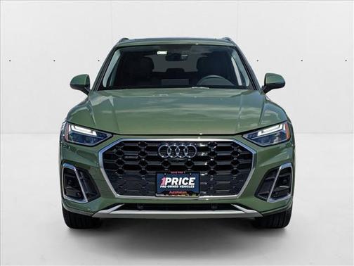2025 Audi Q5 45 S line Premium Plus