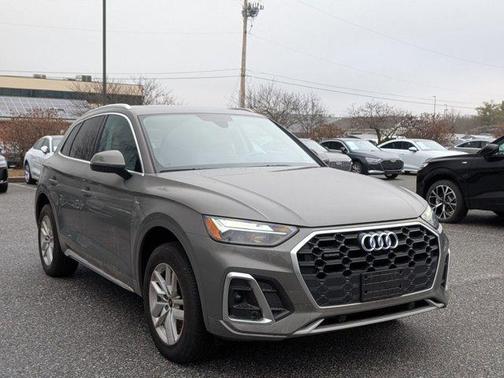 2024 Audi Q5 45 S line Premium