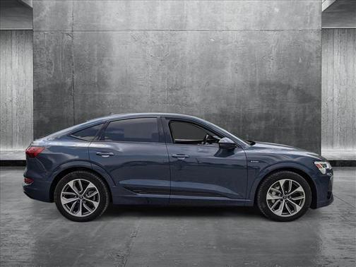 2021 Audi e-tron Sportback Premium Plus