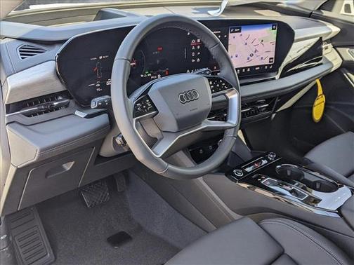 2025 Audi Q6 e-tron Premium Plus quattro