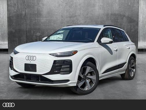 2025 Audi Q6 e-tron Premium Plus quattro