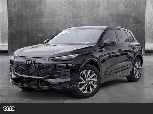 2025 Audi Q6 e-tron Premium Plus quattro