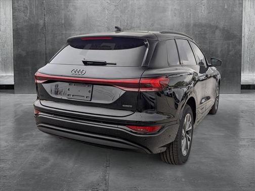 2025 Audi Q6 e-tron Premium Plus quattro