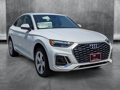 2024 Audi Q5 45 S line Premium Plus