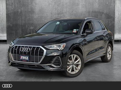 2024 Audi Q3 Premium 45 TFSI S line quattro Tiptronic