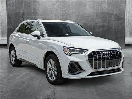 2025 Audi Q3 45 S line Premium Plus