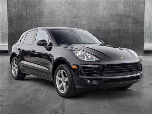 2018 Porsche Macan Base
