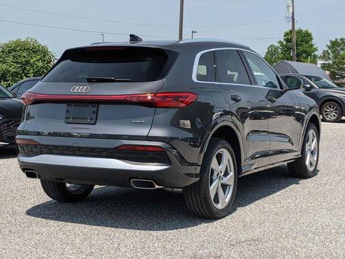 2025 Audi Q5 Premium Plus