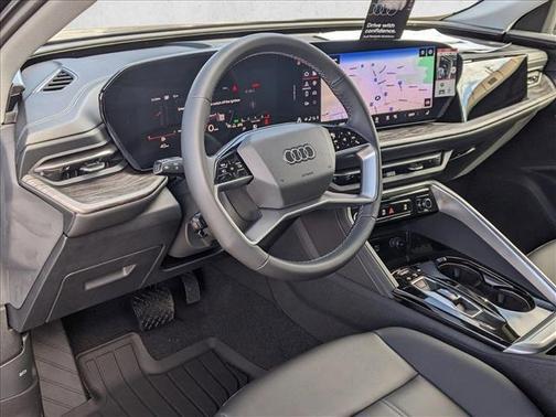 2025 Audi Q5 Premium