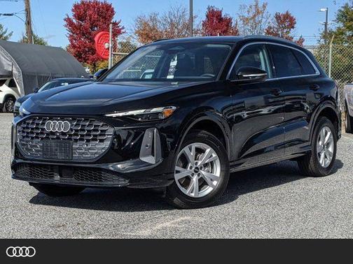 2025 Audi Q5 Premium