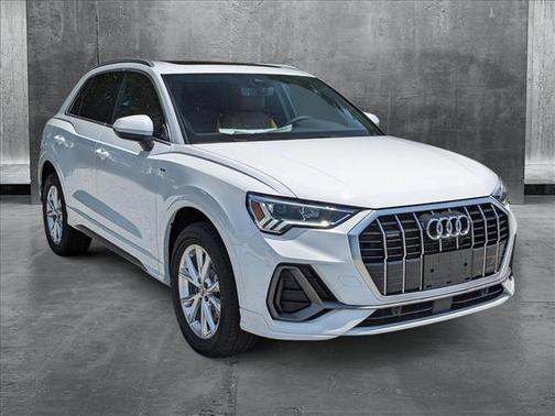 2025 Audi Q3 45 S line Premium Plus