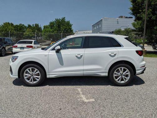 2025 Audi Q3 45 S line Premium Plus