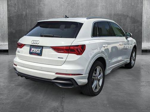 2022 Audi Q3 45 S line Premium Plus