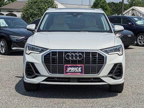 2022 Audi Q3 45 S line Premium Plus