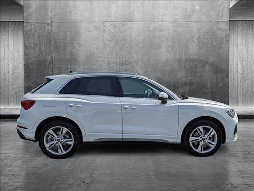 2022 Audi Q3 45 S line Premium Plus