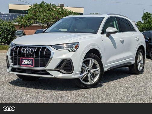 2022 Audi Q3 45 S line Premium Plus