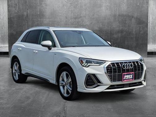2022 Audi Q3 45 S line Premium Plus