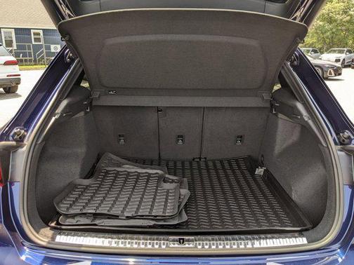 2022 Audi Q3 45 S line Premium