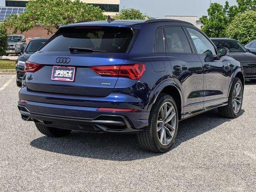 2022 Audi Q3 45 S line Premium