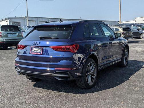 2022 Audi Q3 45 S line Premium