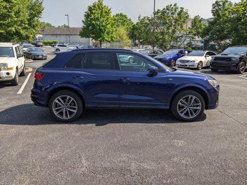 2022 Audi Q3 45 S line Premium