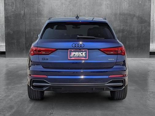 2022 Audi Q3 45 S line Premium