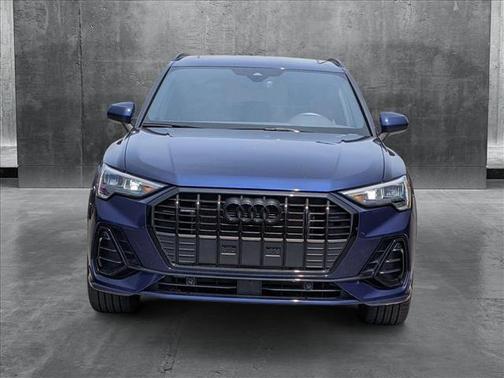 2022 Audi Q3 45 S line Premium